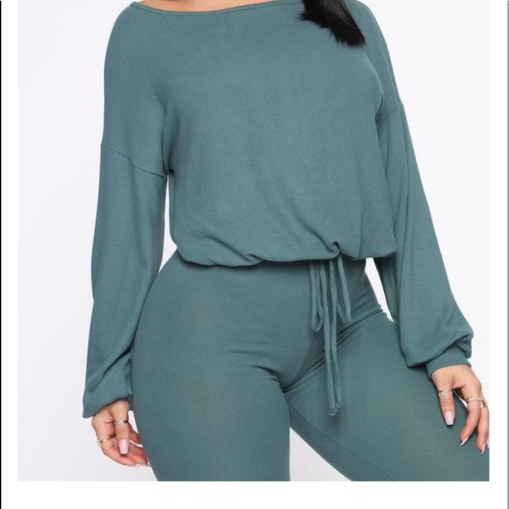 Fashion Nova lounge matching set Size L